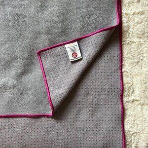 Manduka Yogitoes Yoga Towel